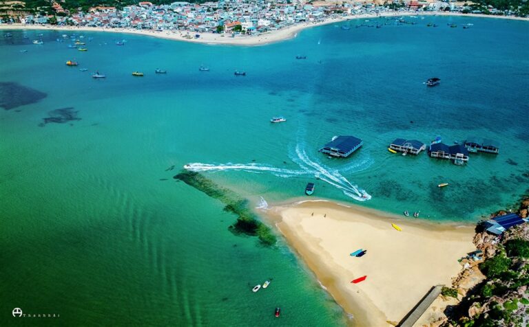 tour kỳ co eo gió hòn khô